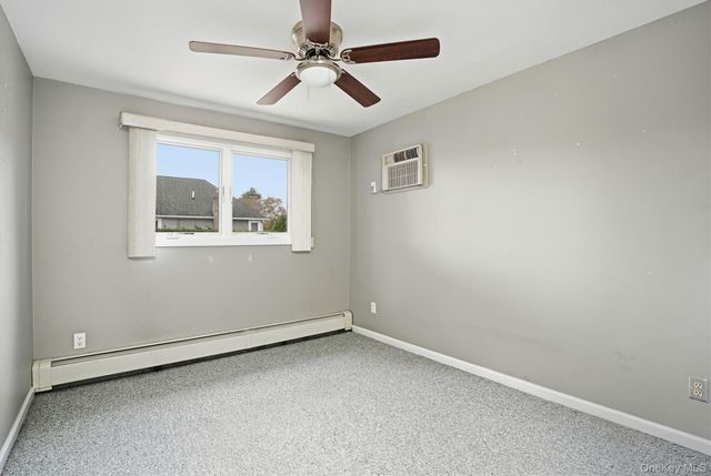 68 Westwood Avenue, Deer Park, NY 11729