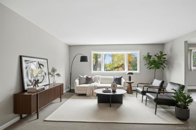 68 Westwood Avenue, Deer Park, NY 11729