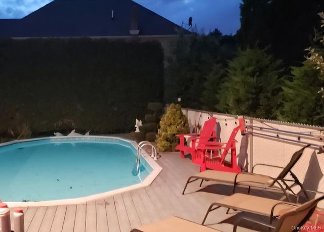 68 Westwood Avenue, Deer Park, NY 11729