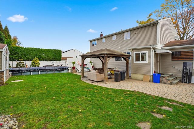 68 Westwood Avenue, Deer Park, NY 11729