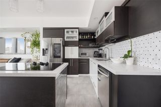 690 SW 1st Ct PHI10, Miami, FL 33130