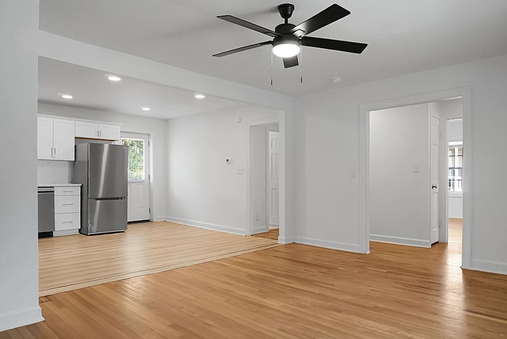 Image 18 of property listing at 207 Trivers Drive, Moncks Corner, SC 29461