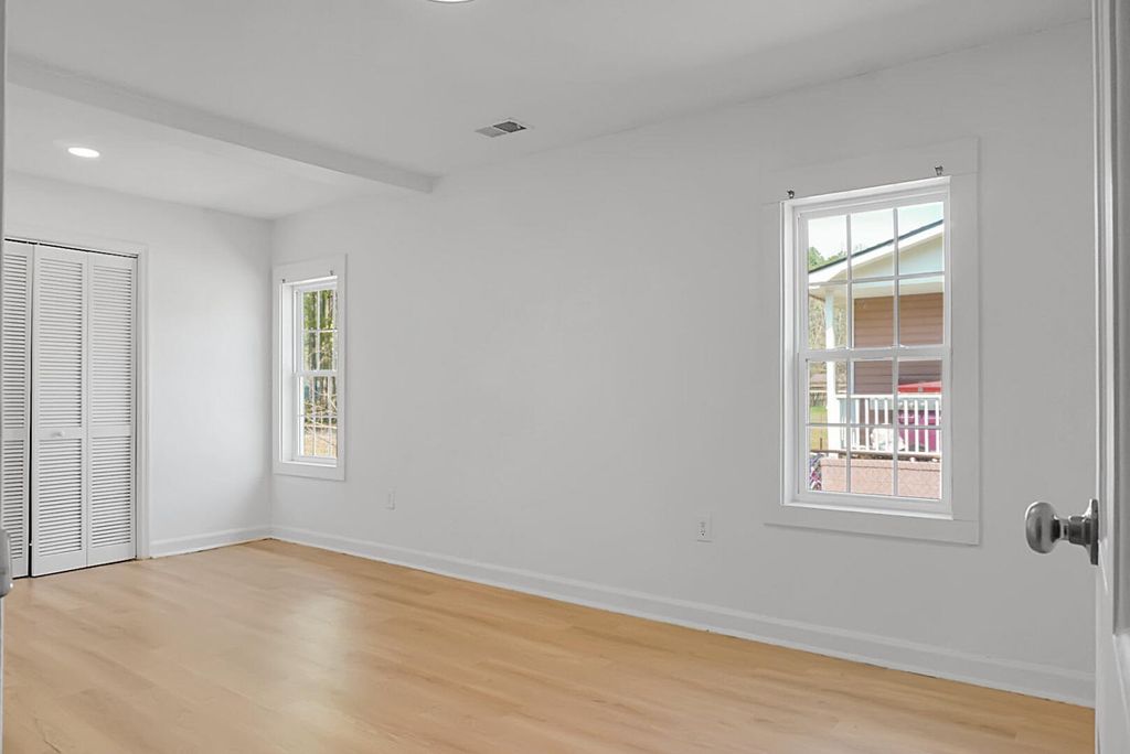 Image 24 of property listing at 207 Trivers Drive, Moncks Corner, SC 29461