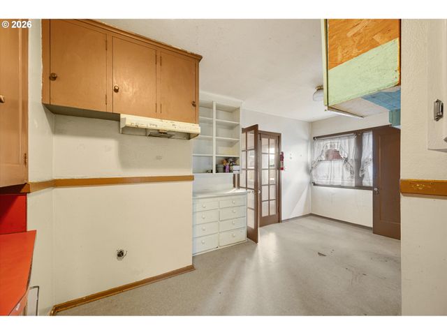 4635 N CONGRESS Ave, Portland, OR 97217