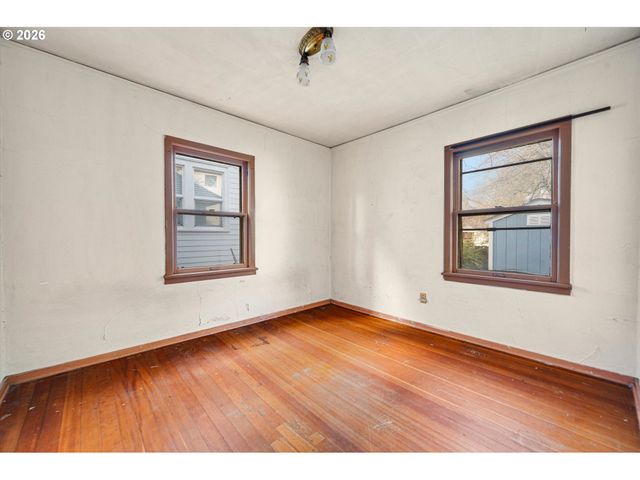 4635 N CONGRESS Ave, Portland, OR 97217