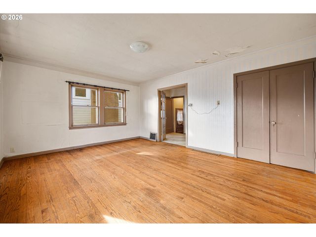 4635 N CONGRESS Ave, Portland, OR 97217