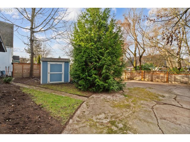 4635 N CONGRESS Ave, Portland, OR 97217