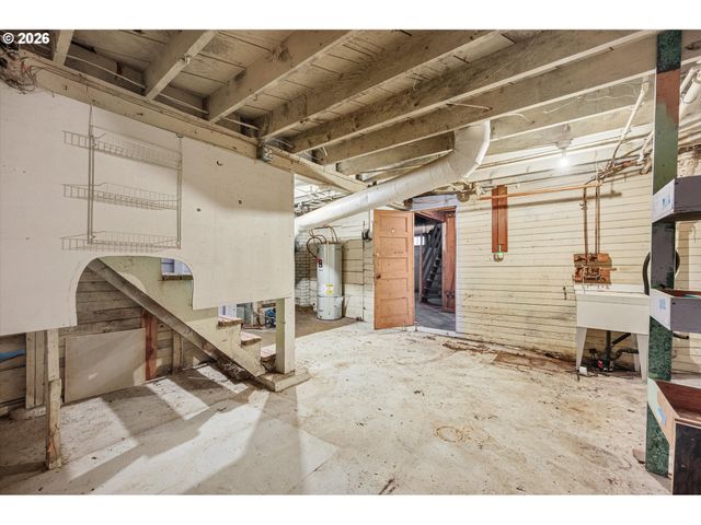 4635 N CONGRESS Ave, Portland, OR 97217