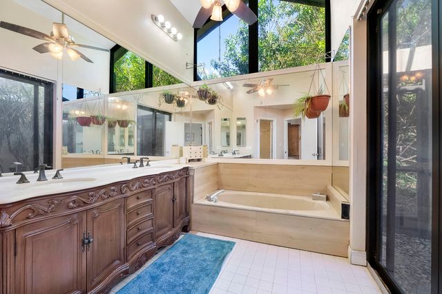 10551 NW 3rd Manor, Coral Springs, FL 33071