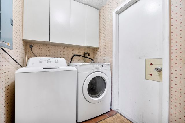 10551 NW 3rd Manor, Coral Springs, FL 33071