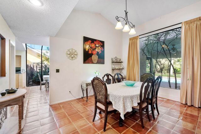 10551 NW 3rd Manor, Coral Springs, FL 33071