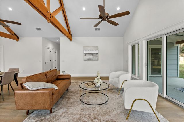 1312 Greenlawn Parkway, Blanco, TX 78606