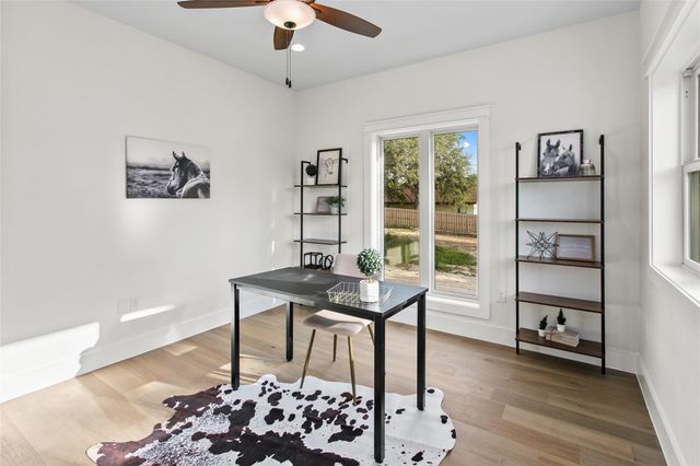 1312 Greenlawn Parkway, Blanco, TX 78606