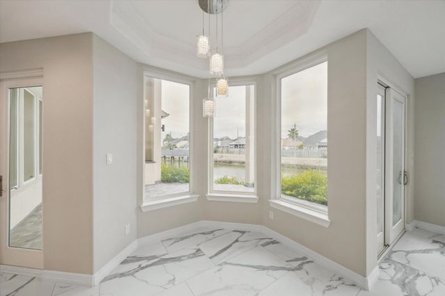 602 Appia Drive, Kemah, TX 77565