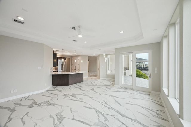 602 Appia Drive, Kemah, TX 77565