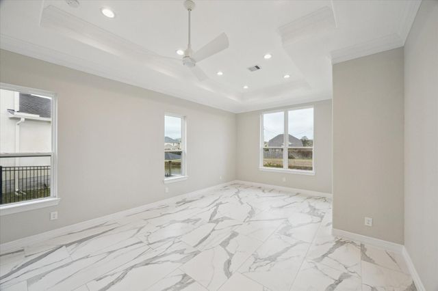 602 Appia Drive, Kemah, TX 77565