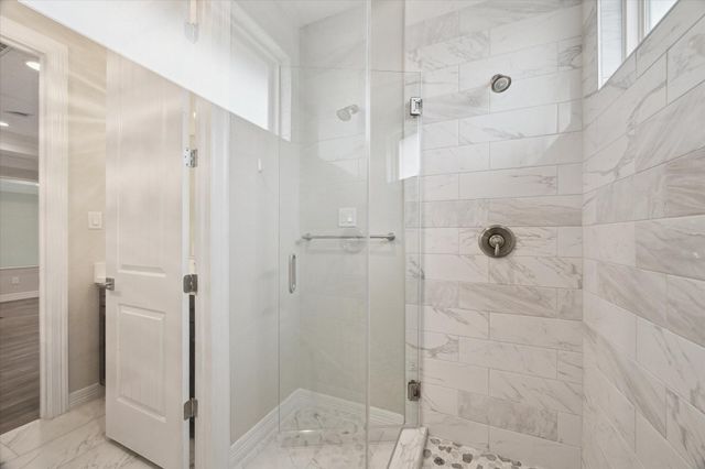 602 Appia Drive, Kemah, TX 77565