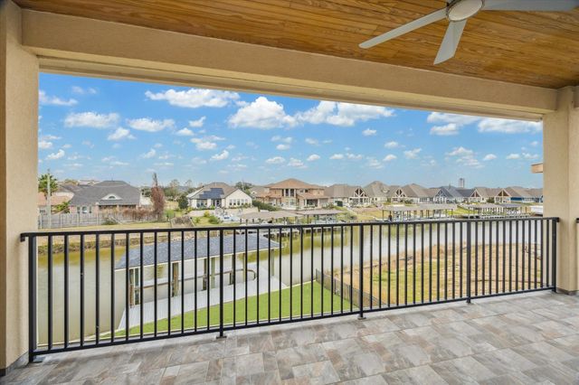 602 Appia Drive, Kemah, TX 77565