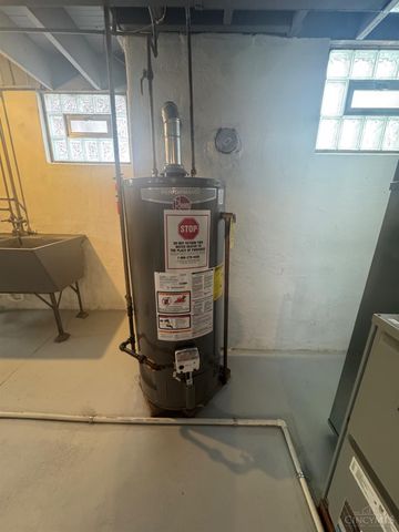 7849 Seward Avenue, Cincinnati, OH 45231