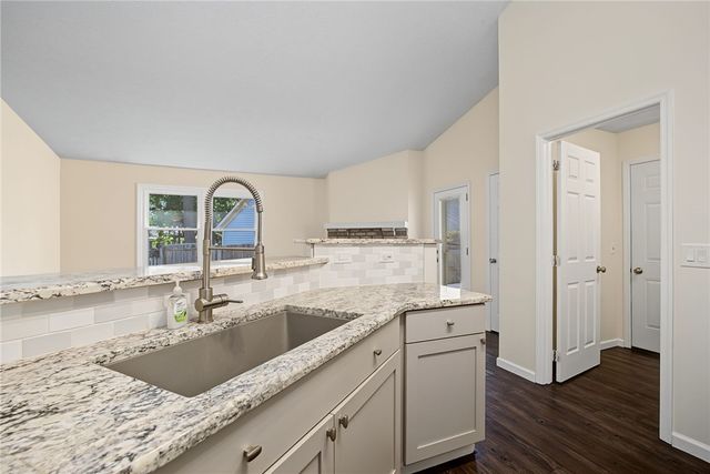 10029 Village Tree Court, Miamisburg, OH 45342