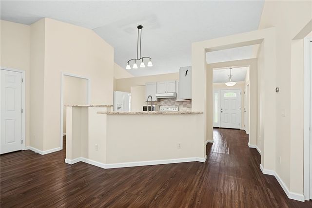 10029 Village Tree Court, Miamisburg, OH 45342
