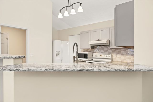 10029 Village Tree Court, Miamisburg, OH 45342