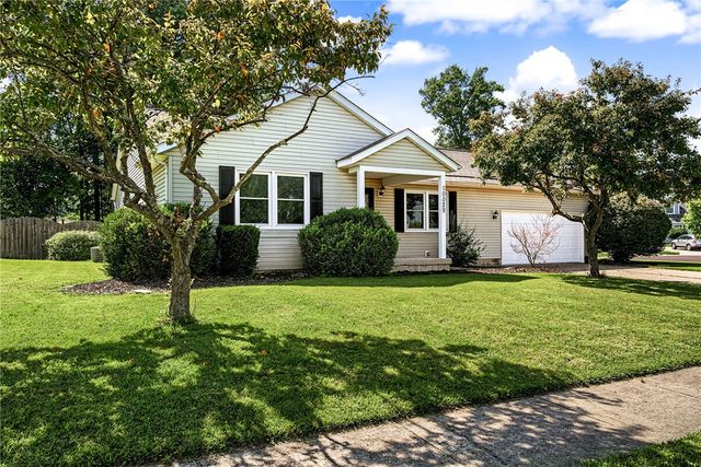 10029 Village Tree Court, Miamisburg, OH 45342
