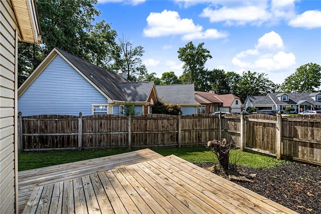 10029 Village Tree Court, Miamisburg, OH 45342