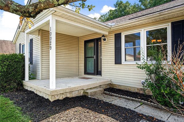 10029 Village Tree Court, Miamisburg, OH 45342