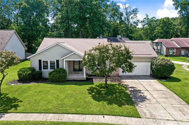 10029 Village Tree Court, Miamisburg, OH 45342
