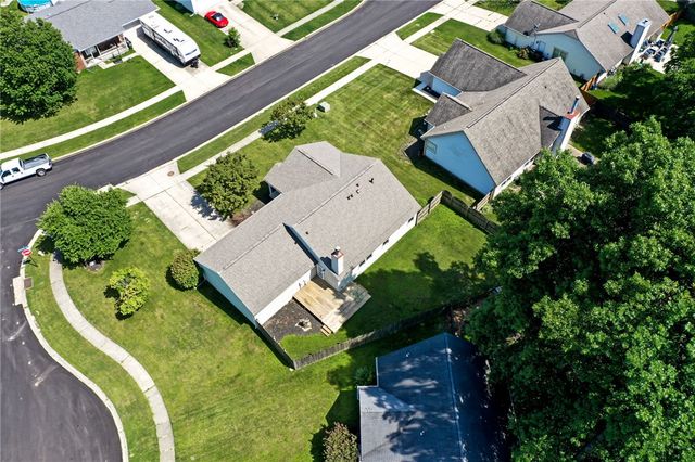 10029 Village Tree Court, Miamisburg, OH 45342