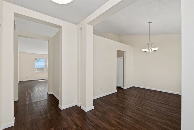 10029 Village Tree Court, Miamisburg, OH 45342