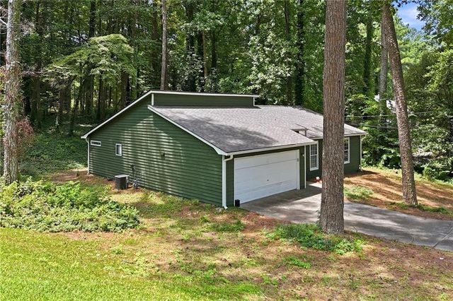 4738 Jamerson Forest Circle, Marietta, GA 30066