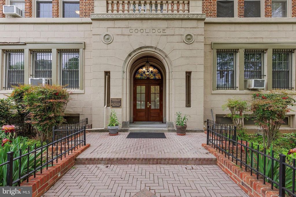 3100 WISCONSIN AVE NW #B5, Washington, DC 20016