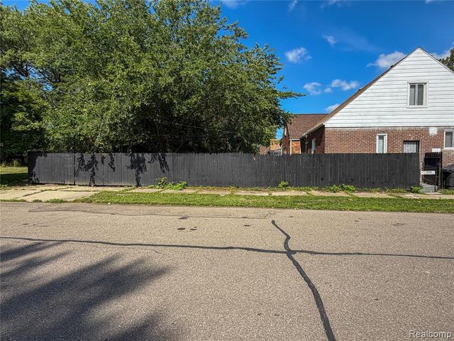 10203 Berkshire Street, Detroit, MI 48224