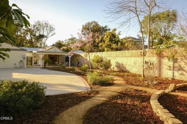 2696 Casitas Avenue, Altadena, CA 91001