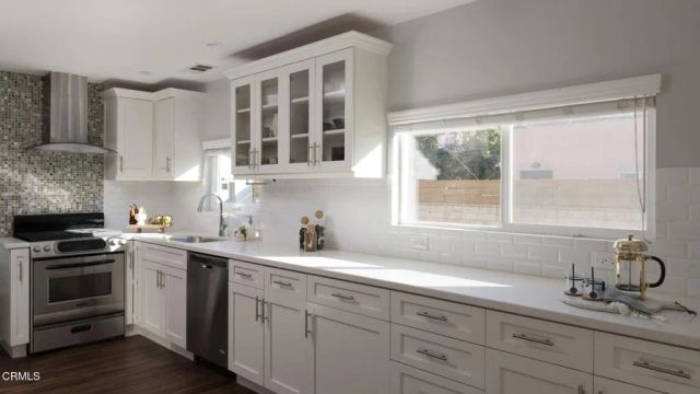 2696 Casitas Avenue, Altadena, CA 91001