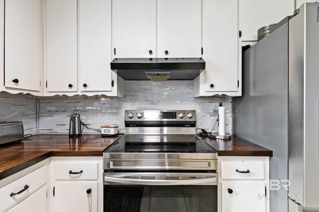 21955 2nd Street, Silverhill, AL 36576