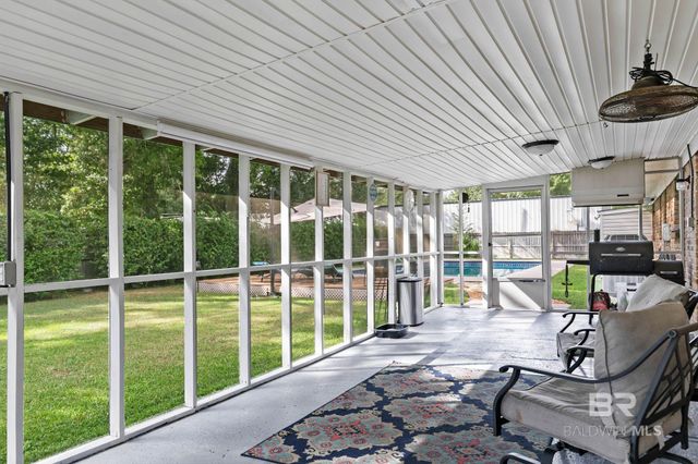 21955 2nd Street, Silverhill, AL 36576