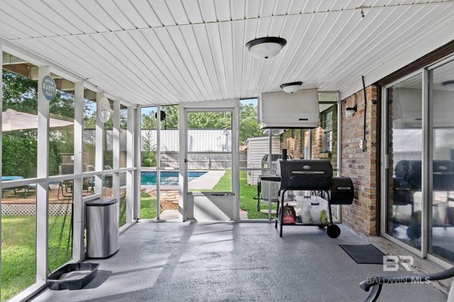 21955 2nd Street, Silverhill, AL 36576