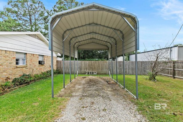 21955 2nd Street, Silverhill, AL 36576