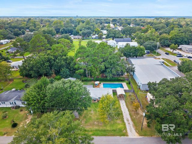 21955 2nd Street, Silverhill, AL 36576