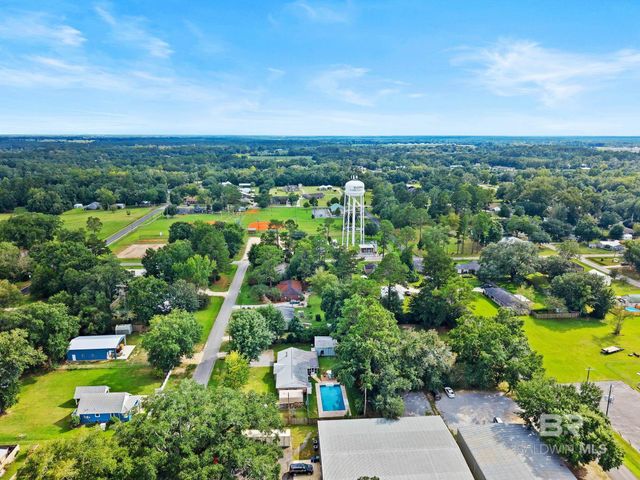 21955 2nd Street, Silverhill, AL 36576