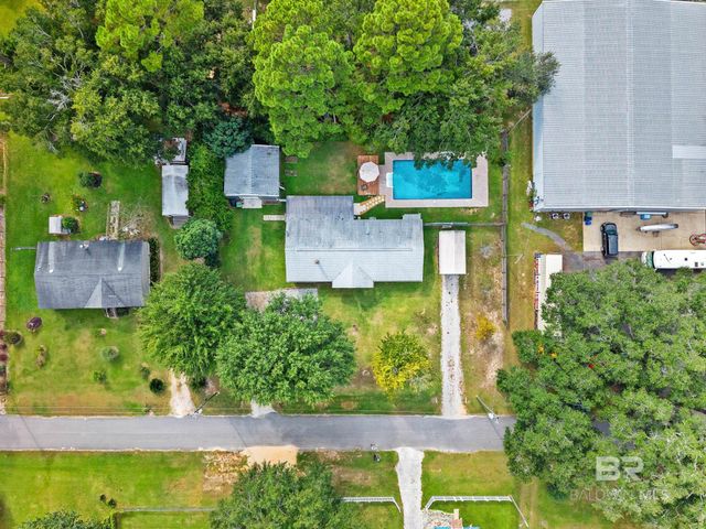 21955 2nd Street, Silverhill, AL 36576