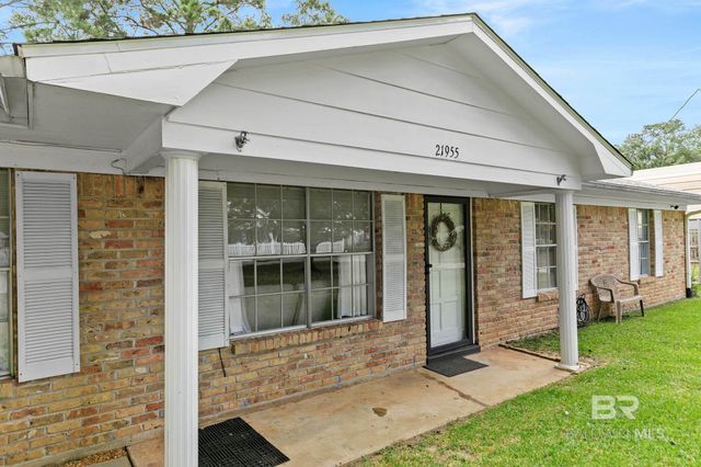 21955 2nd Street, Silverhill, AL 36576
