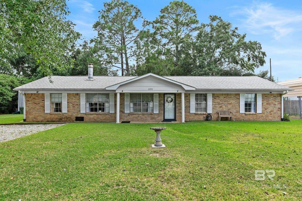 21955 2nd Street, Silverhill, AL 36576