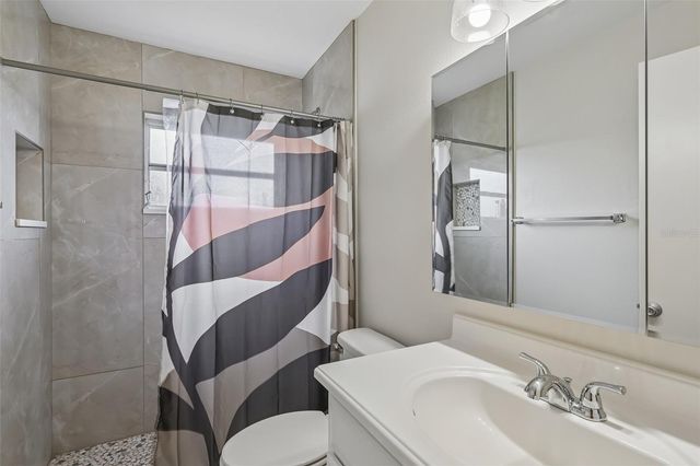 390 301 BOULEVARD W 4D, Bradenton, FL 34205