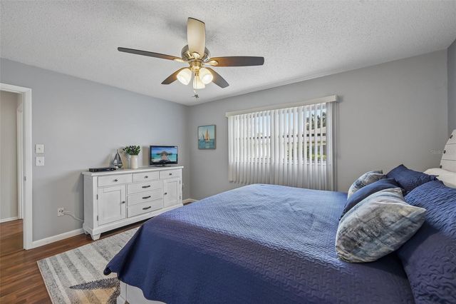 390 301 BOULEVARD W 4D, Bradenton, FL 34205
