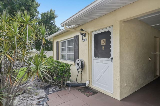 390 301 BOULEVARD W 4D, Bradenton, FL 34205