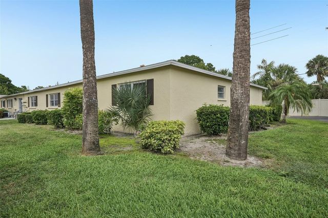 390 301 BOULEVARD W 4D, Bradenton, FL 34205
